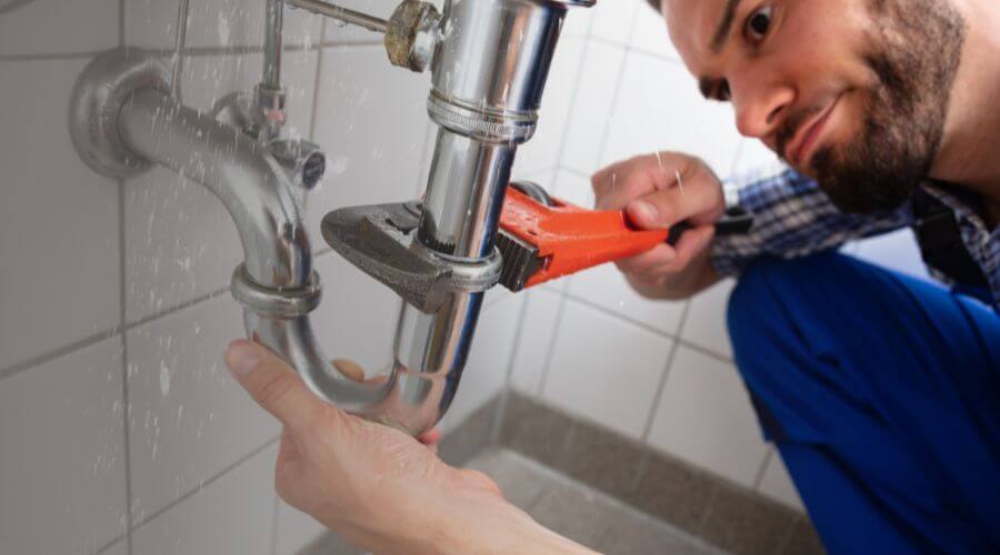 Professional same day plumber services in Carrizo Springs, TX
